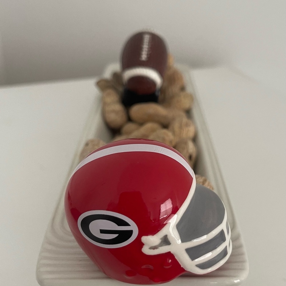 NWT..Nora Fleming U Georgia Helmet (A303)